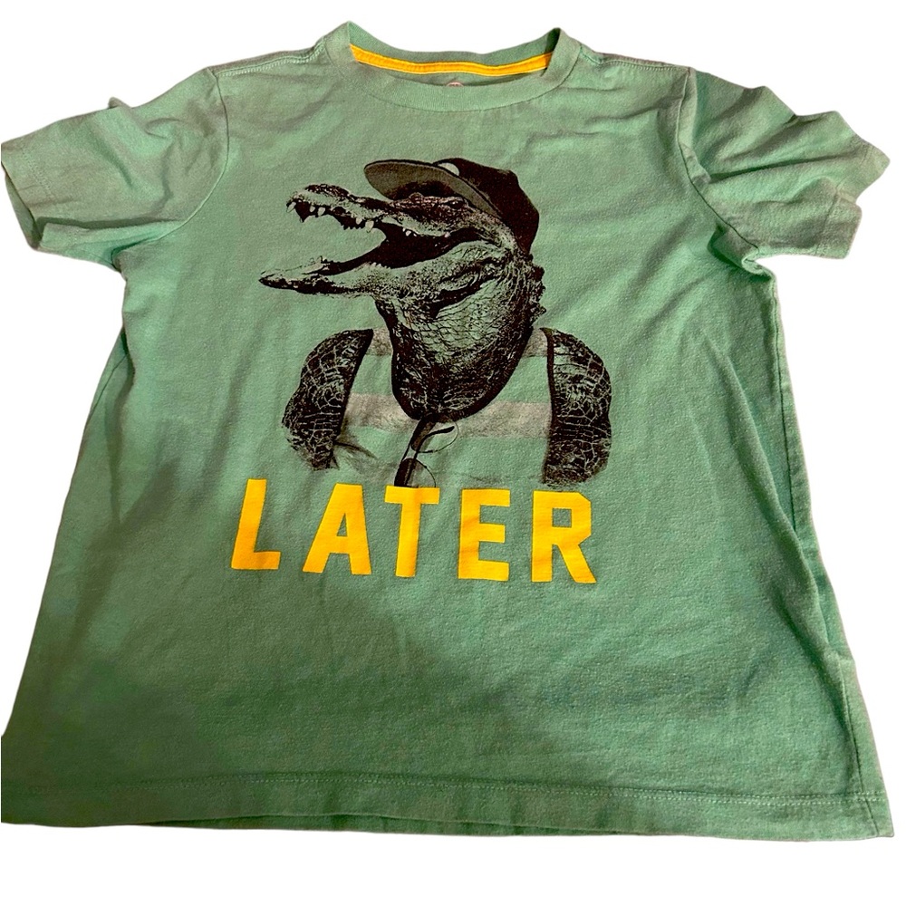 Later Gator Old Navy boys top in medium. - Picture 1 of 3